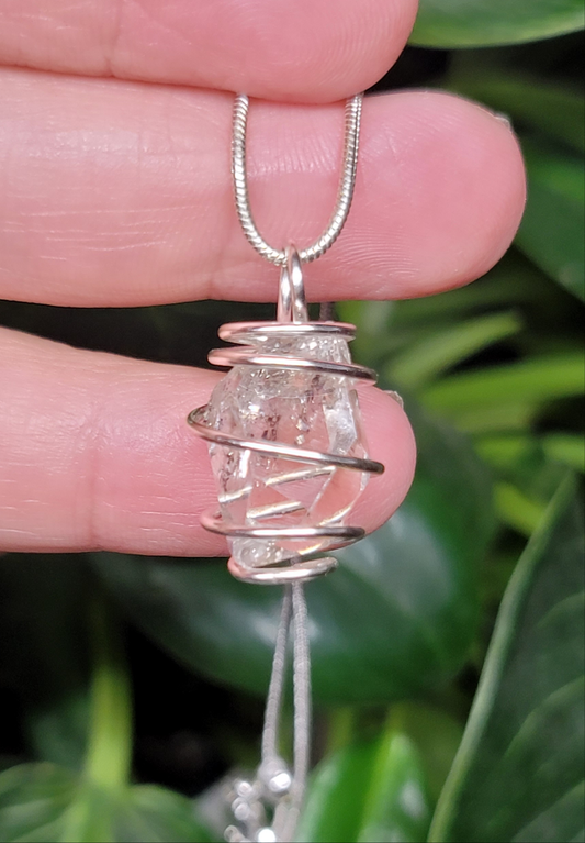 Carbon Included Quartz